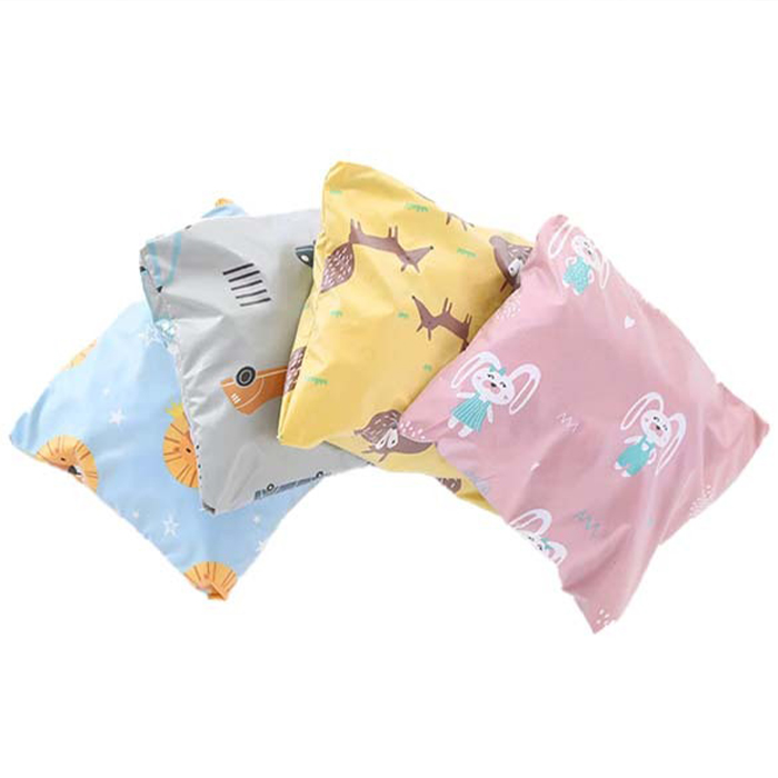 BabySleeve, vodeodolný podbradník s rukávmi na ochranu pred škvrnami - Image 3