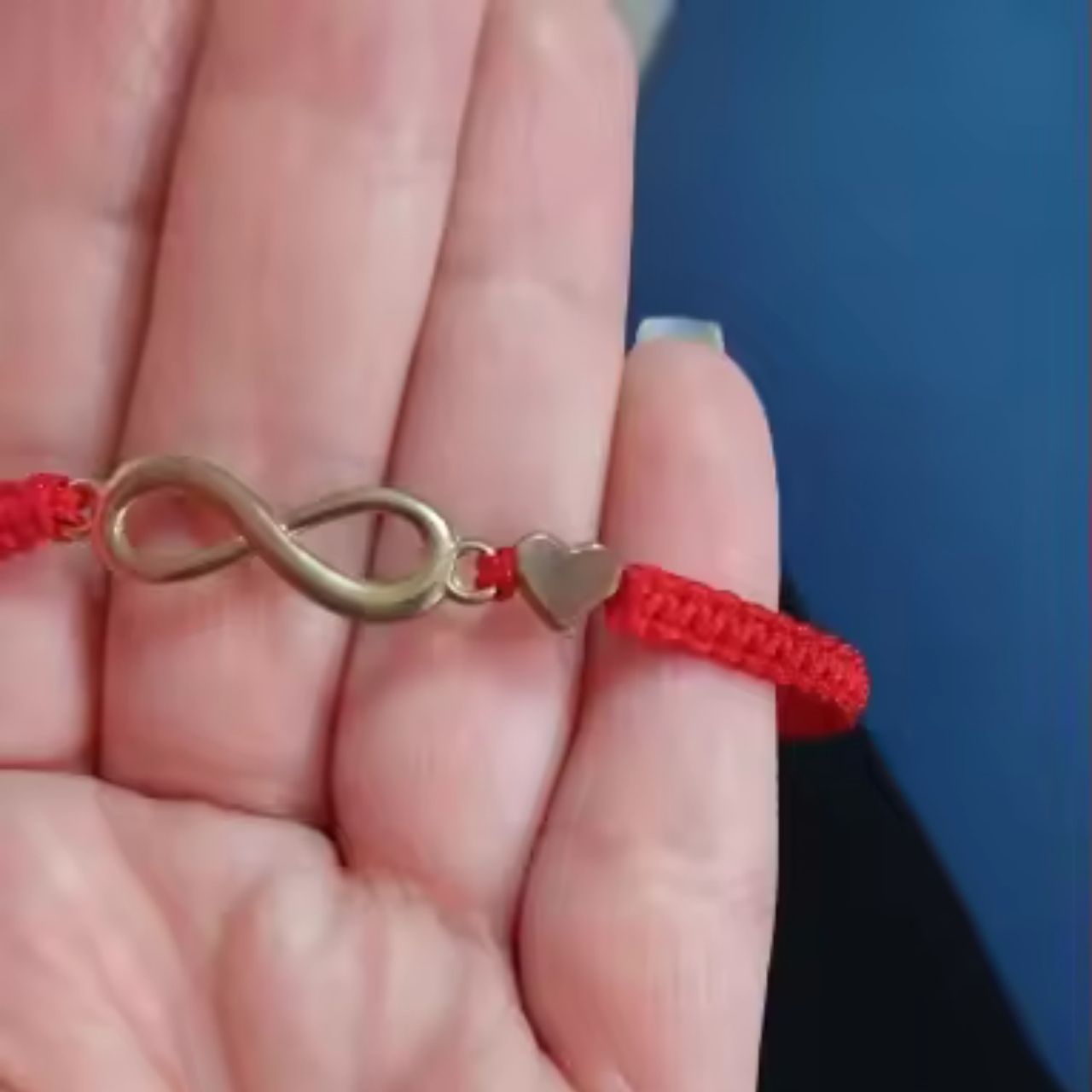 E-InfinityCharm