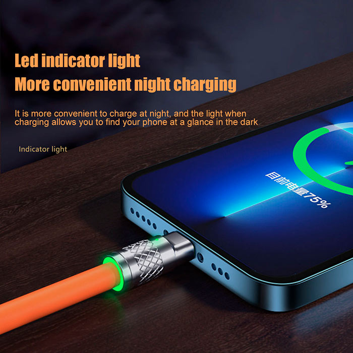 Nabíjačka má 3 rôzne konektory - USB-C, Micro USB a nabíjačku pre Apple (Lightning)!