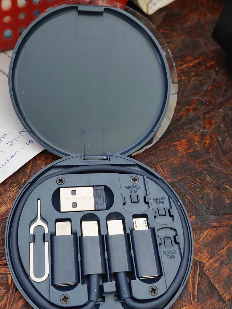 GadgetBox, nabíjacia súprava pre rôzne inteligentné zariadenia - Image 10