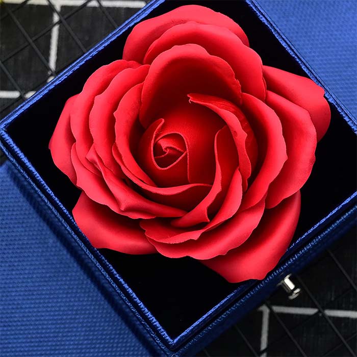 GiftBox, náhrdelník s darčekovou krabičkou a krásnou umeleou ružou - Image 9