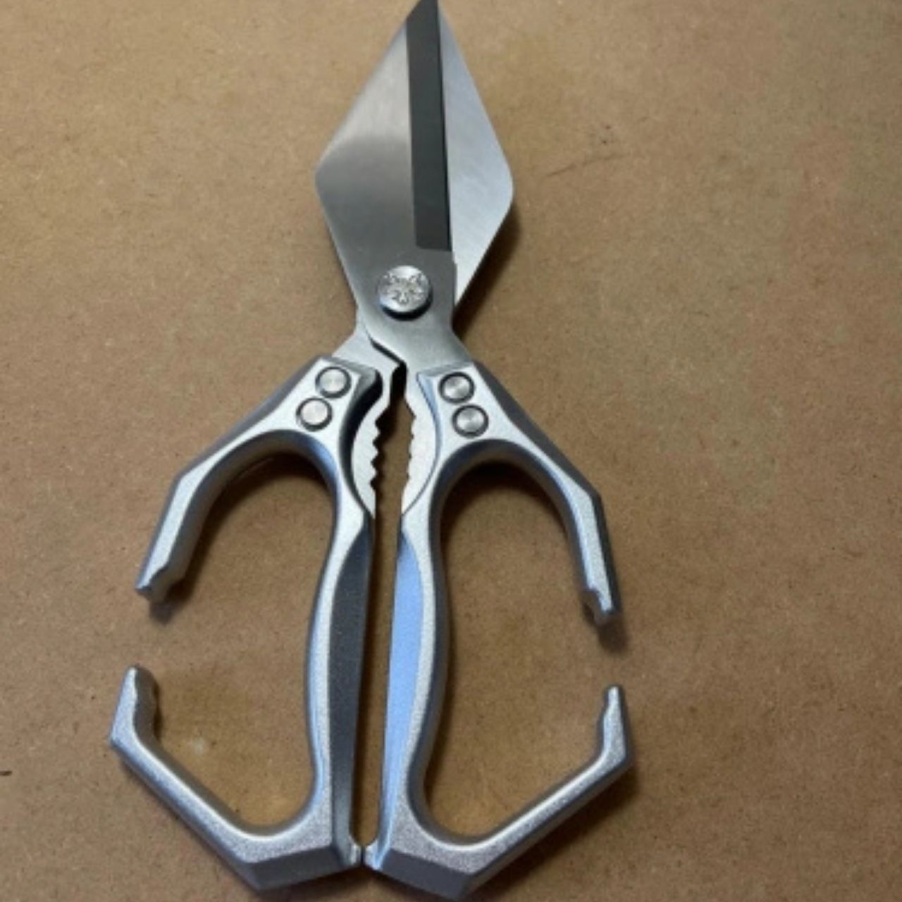 KitchShears, viacúčelové kuchynské nožnice - Image 2
