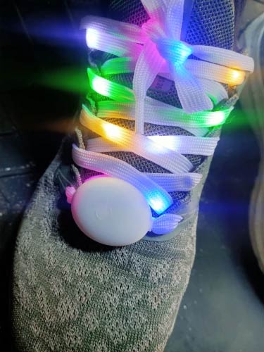 LedLaces, svítící tkaničky - bílé s barevnými led světly - Image 2