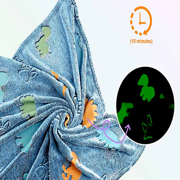 Glow Blanket je perfektnou voľbou na darček, pretože je veľmi užitočná a deti ju milujú, pretože svieti v tme!