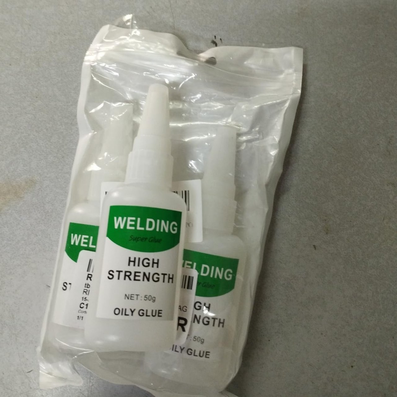 OilyGlue, rýchle a silné lepidlo na všetko - Image 13