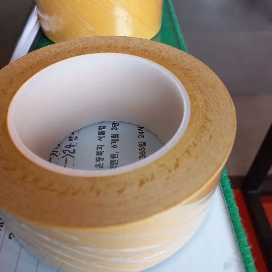 StrongTape, silná obojstranná lepiaca páska (priemer 5 cm) - Image 9