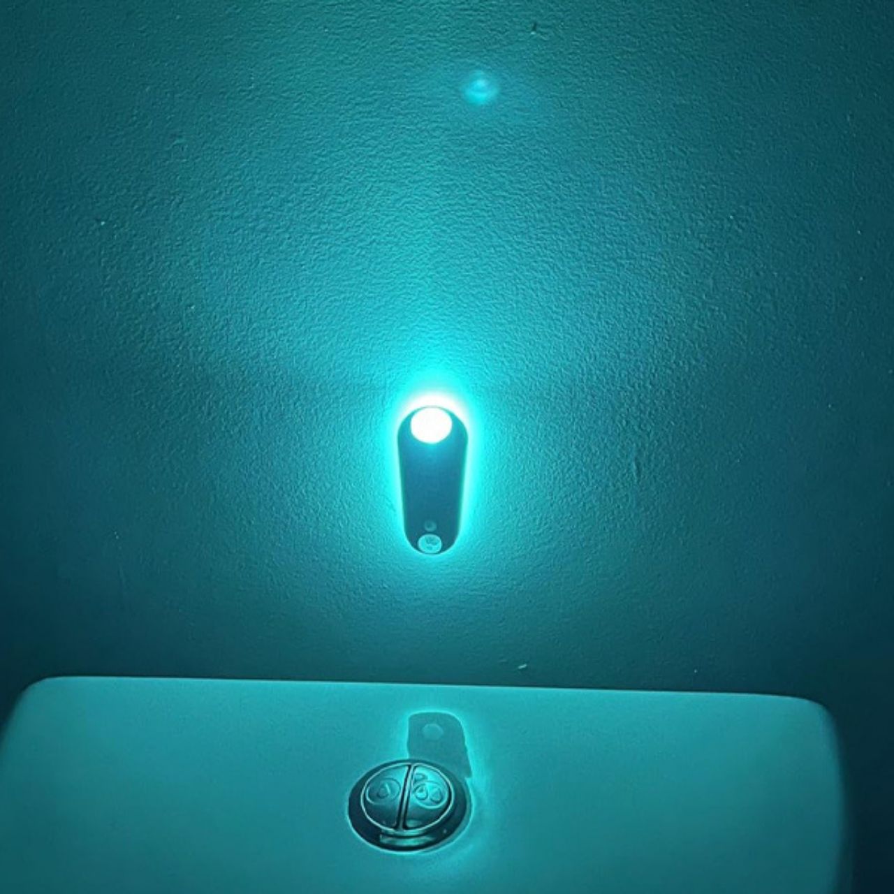 LED svetlo s pohybovým senzorom pre toaletu a domov, Toily - Image 6